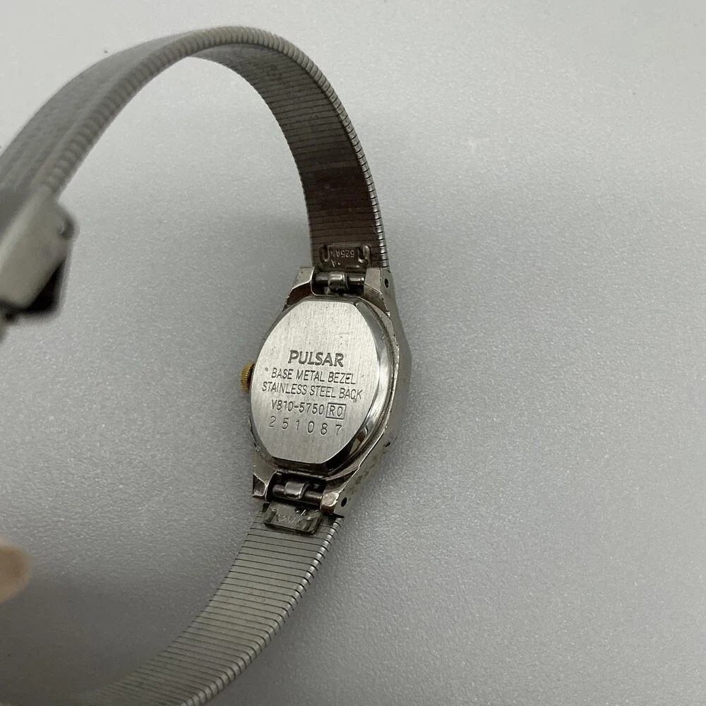 Vintage Pulsar Womens Watch 16mm Black Silver Tone V810-5750 New Battery 5.75